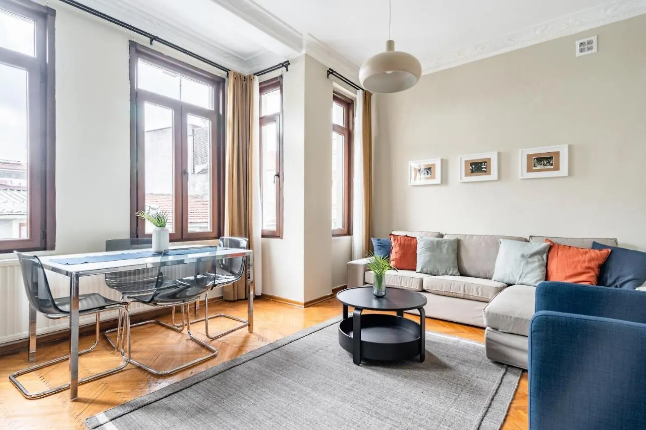 イスタンブールChic Taksim Flat 1 Min To Istiklal Aveアパートメント トルコ